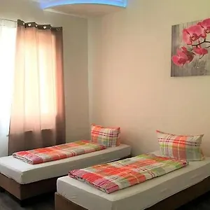  Hostel Berkut